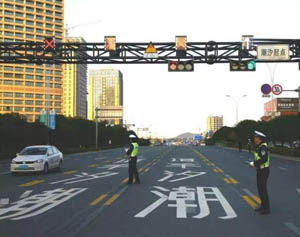潮汐車道代表什么意思 潮汐車道的作用有哪些？