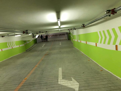 蘇州道路劃線熱熔施工報價_蘇州車庫劃線怎么報價？