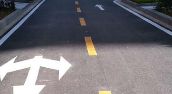 蘇州小區(qū)道路劃線施工方案  小區(qū)道路劃線施工方案怎么寫？