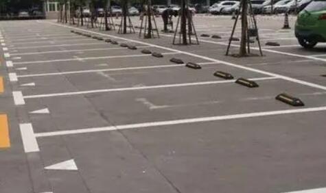 淮南有專業(yè)做車位畫線的嗎？飛揚(yáng)為您提供優(yōu)質(zhì)解決方案！